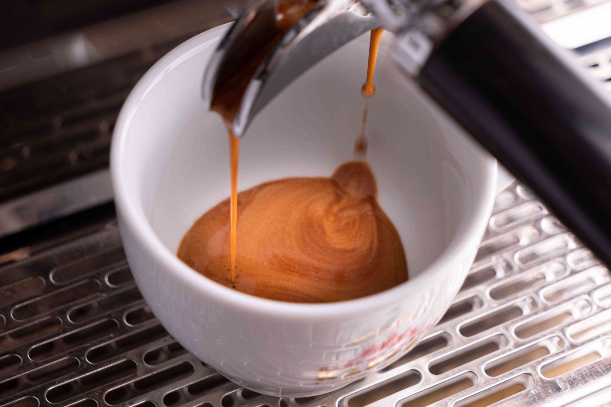 Espresso und Kaffee im Café